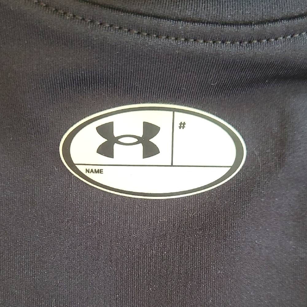 Under Armour Black Long Sleeve Top YLG - Picture 6 of 7